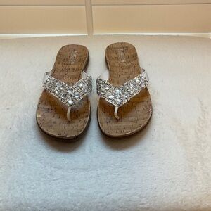 Kenneth Cole Reaction White Rhinestone Sandals
